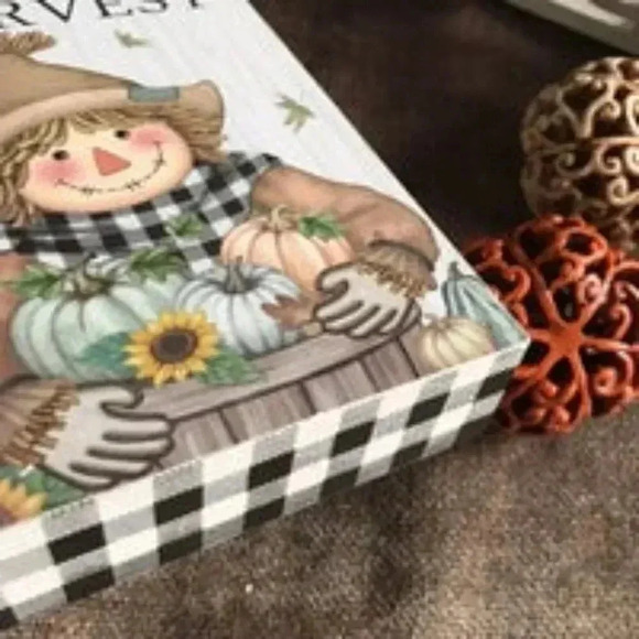 NWT Fall Decor: 2 Pumpkin Decorations & Scarecrow Signage - Picture 3 of 3